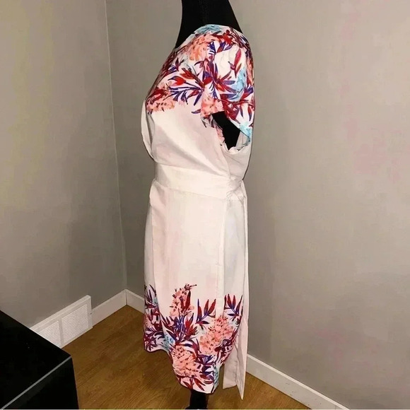 Darling  Dress - Picture 2 of 6